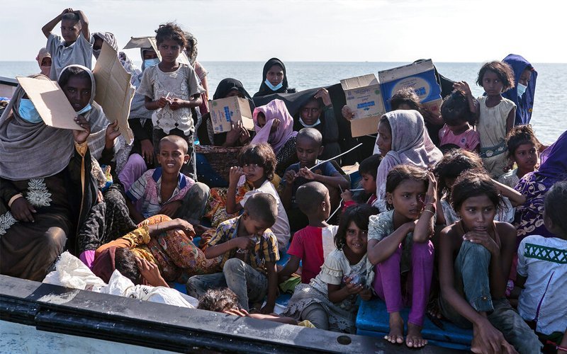 Rohingya Refugee Boat Sea Intrusion