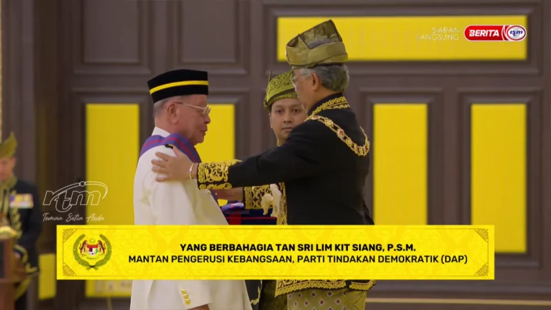Tan Sri Lim Kit Siang Agong King Parliament DAP